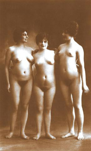 naked vintage retro girl