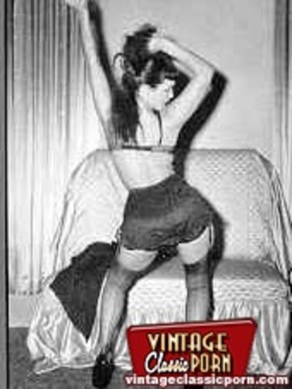 vintage girls wearing sexy