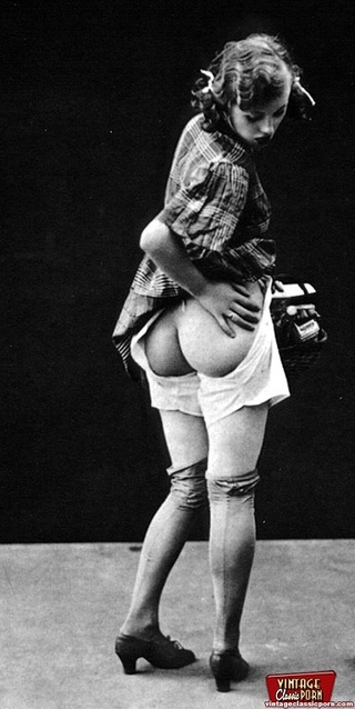 ladies showing grandes exuberante