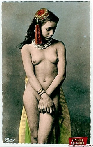 vintage girlies showing hairy