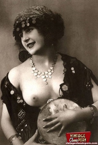 sexy vintage chicks posar