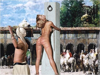 captured jóvenes esclava spankes