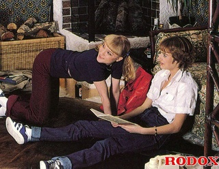 seventies lesbians toying wet