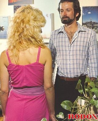 cachonda retro beardman penetrando