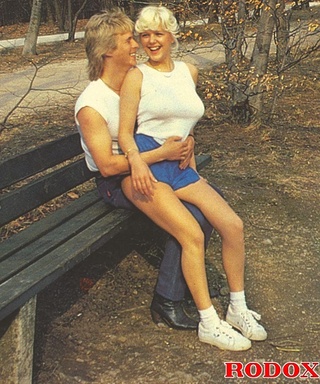 blonde retro chick enjoys