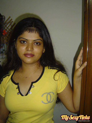 neha her favorite yellow