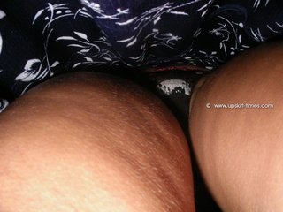 spy cam ébano wearing